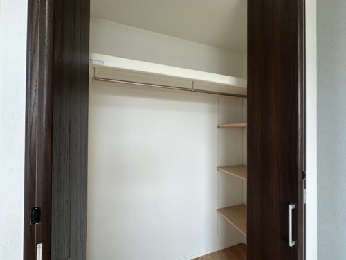 2.5帖で広々の憧れのW-CLで部屋も広く使えて収納上手！