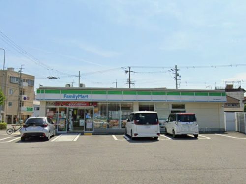 ファミリーマート和歌山雄松町店 614m(周辺)