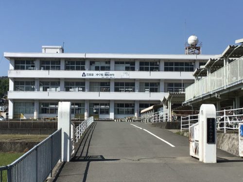 岩出市立岩出第二中学校 1412m(周辺)