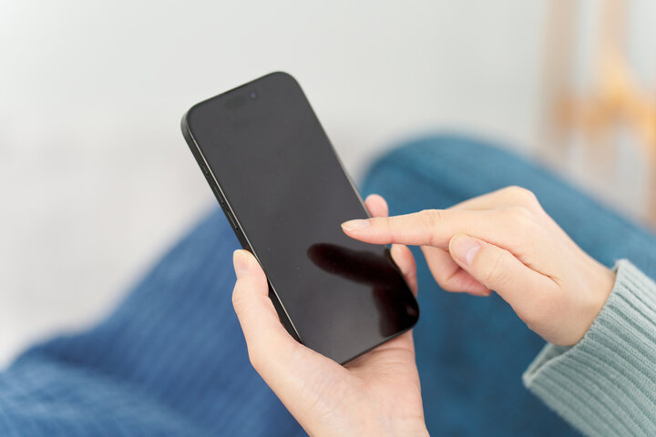 スマホ操作のイメージ